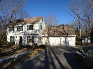 7 Harpers Ferry Ct, Medford, NJ 08055