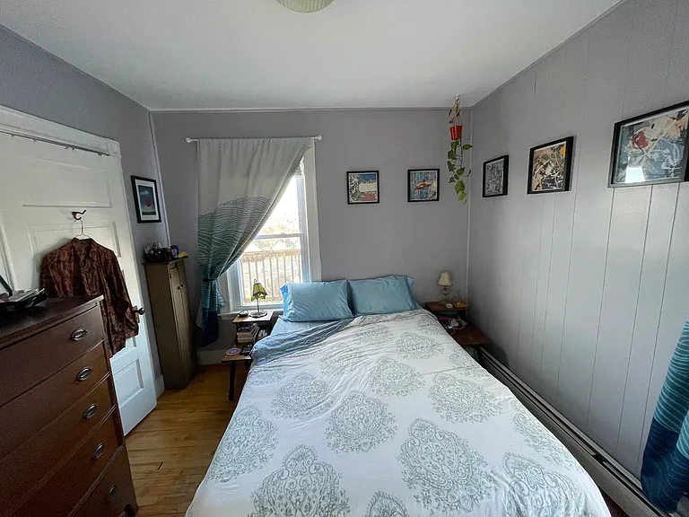 Sheridan St — Photo 9