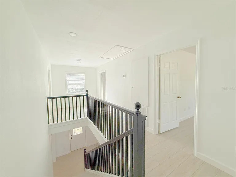 2827 Sanctuary Ln — Photo 31