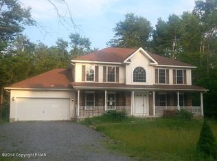 2203 Pine Valley Dr, Tobyhanna, PA 18466