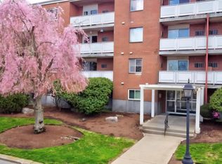 179 Presidents Ln UNIT 1B, Quincy, MA 02169