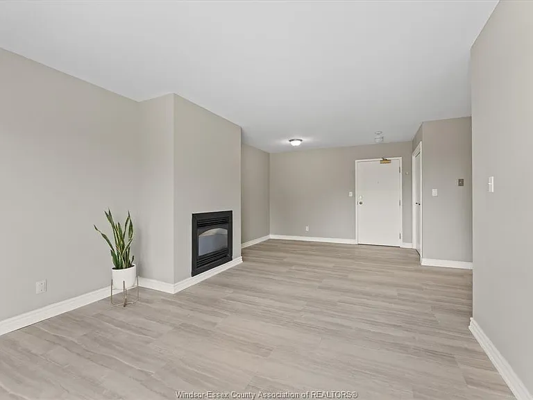 44 Robson Rd #303 — Photo 10