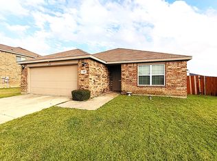238 Willow Creek Ln, Terrell, TX 75160