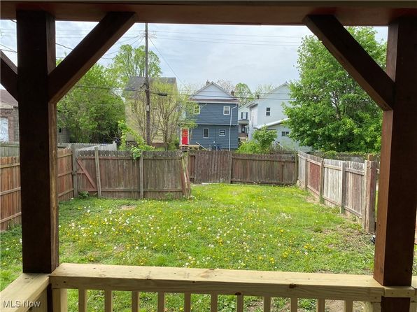 1510 Pennsylvania Ave, Steubenville, OH 43952