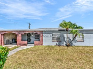 10835 Perry Dr, Miami, FL 33176