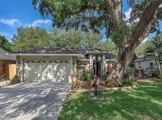 2022 Old Trevor Way, Sarasota, FL 34232