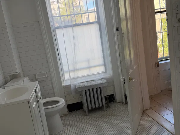 491 Willoughby Avenue #3, photo 5