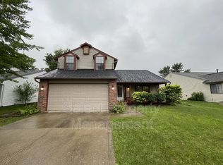 8422 Lionsgate Run, Fort Wayne, IN 46835