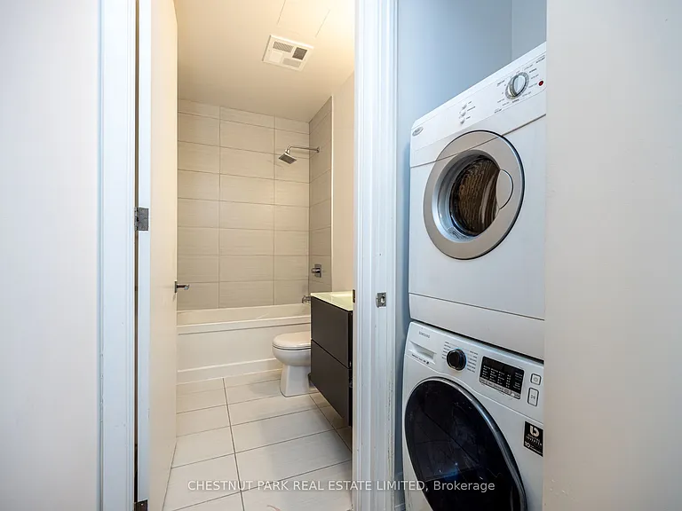 111 Saint Clair Ave W #416 — Photo 23