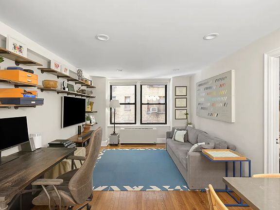 4th image of 205 E 78th St APT 5A