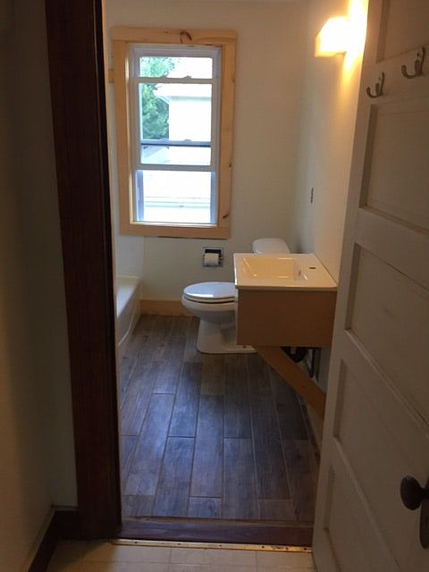 2nd image of 2 Linden St