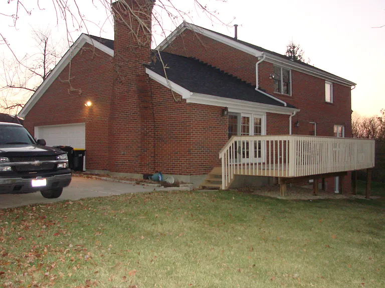 10282 Falling Waters Ln — Photo 3