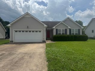 824 Cindy Jo Ct, Clarksville, TN 37040