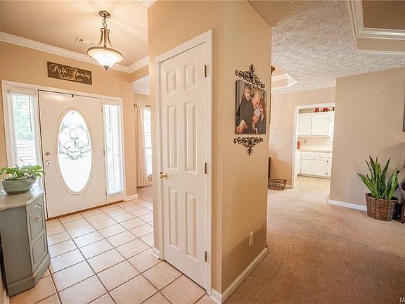 4th image of 1306 Dorchester Dr