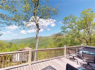 39 Marilyn Charles Rdg, Fairview, NC 28730