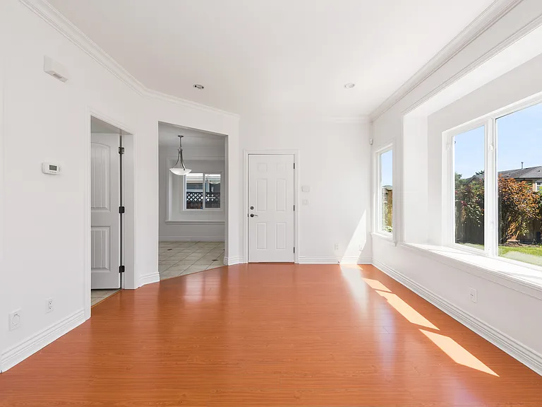 6014 Rumble St — Photo 11
