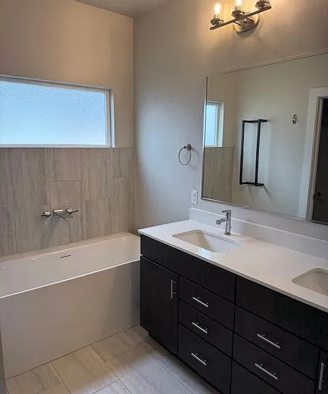 8100 NW 151st Cir — Photo 14
