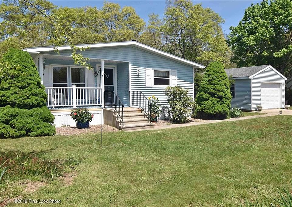 1st image of 83 Holiday Ct
