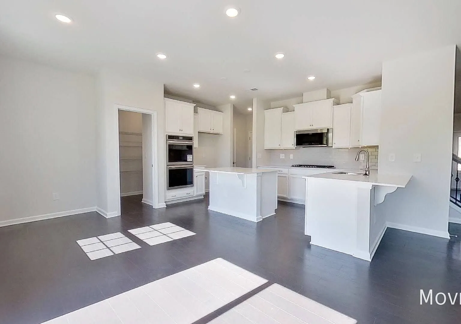 17501 Chaco Ln Charlotte NC 28278 Open Concept On Lake Wylie — Photo 3