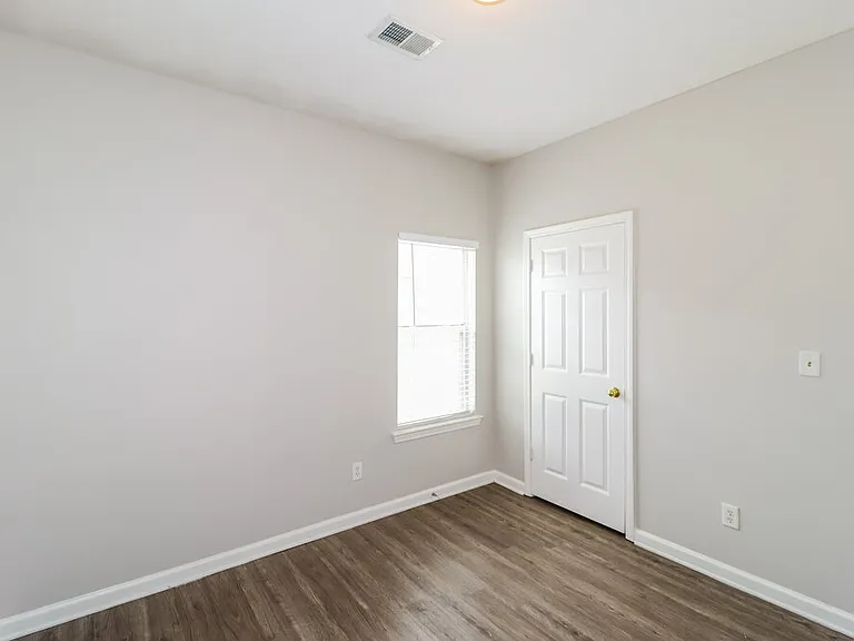 7575 Glen Creek Ln — Photo 16