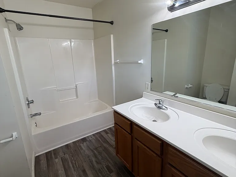 1417 W Rockcrest Dr — Photo 6