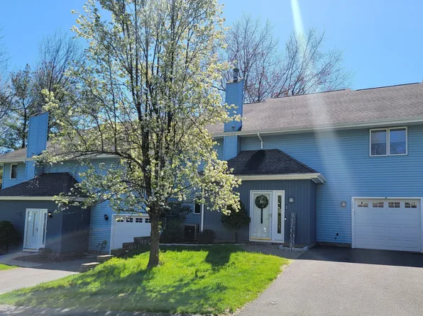 155 Coho Lane #155, Suffield, CT 06078