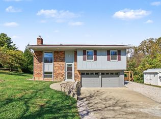 1721 Graves Rd, Hebron, KY 41048