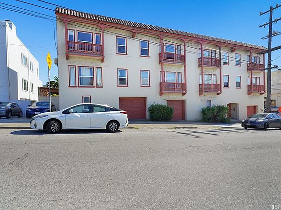 4th image of 2390 14th Ave