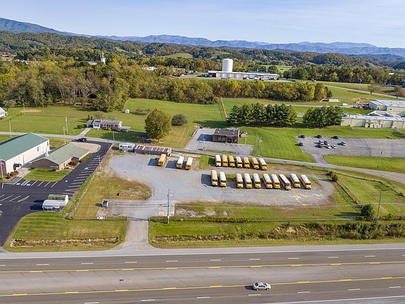 5th image of 5685 Highway 11 E