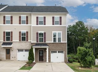 502 Pemberwich Pl, Cary, NC 27519