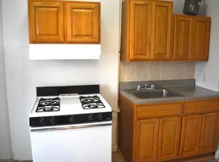 30-40 32nd St #3D, Astoria, NY 11102