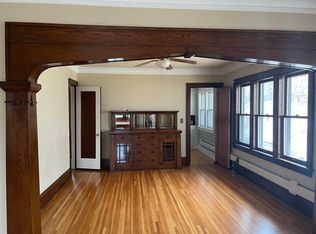 1019 Marshall Ave, Saint Paul, MN 55104