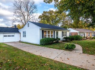520 Eastwood Dr, Saint Louis, MO
