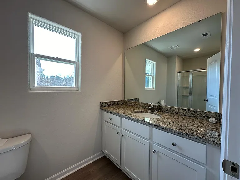 3043 Crescent Lake Ln — Photo 11