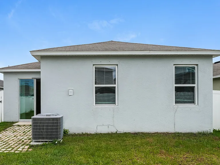 7729 Sunshine Bridge Ave — Photo 15