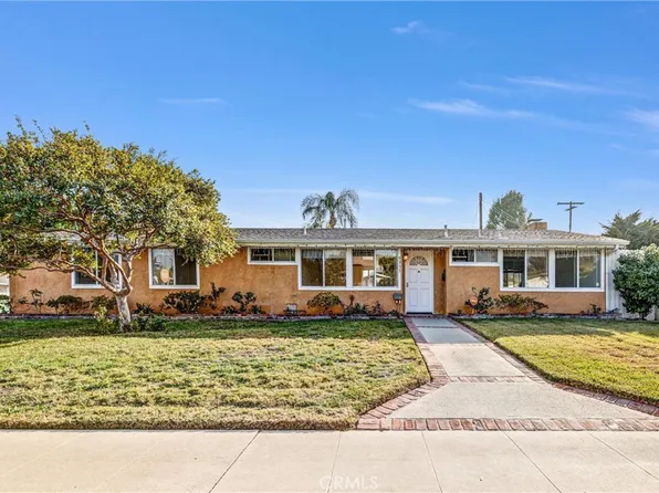 9355 Valjean Ave, North Hills, CA 91343