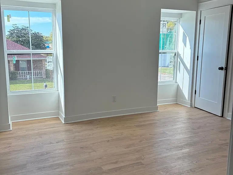 2189 Nixon Dr — Photo 17