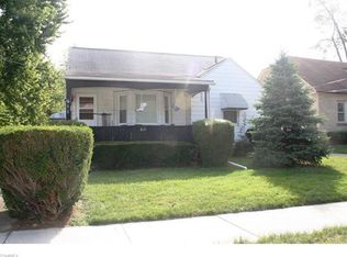 611 Woodland Ave, Elyria, OH 44035