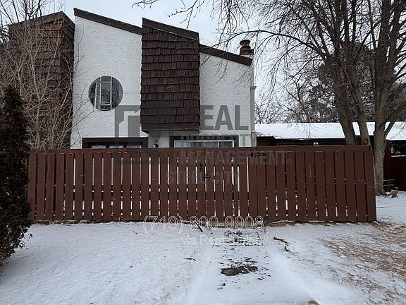 2nd image of 118 Scotland Rd APT C