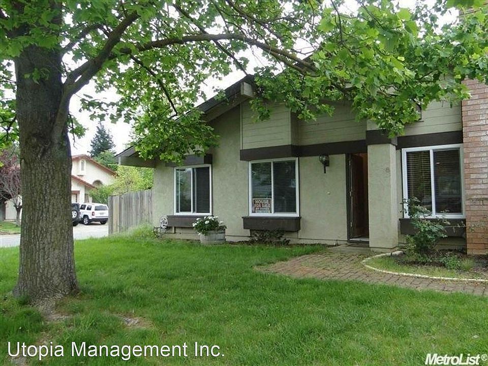 1st image of 8970 Park Trail Dr