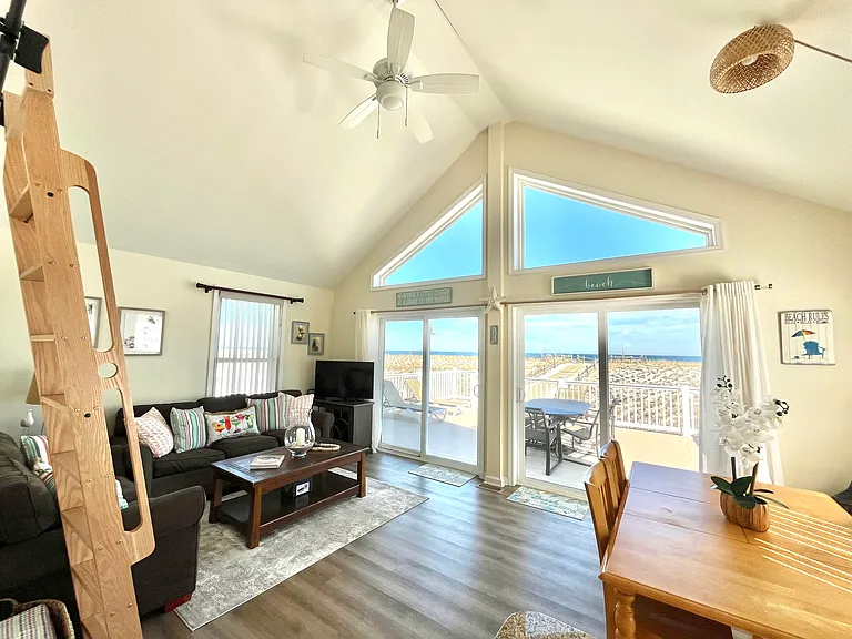 3290 Seaview Rd — Photo 15