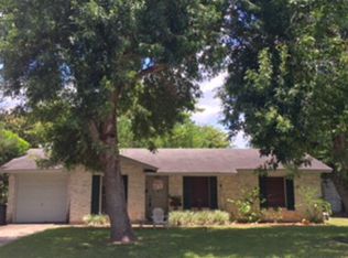 1602 Seguin Ave, Victoria, TX 77901