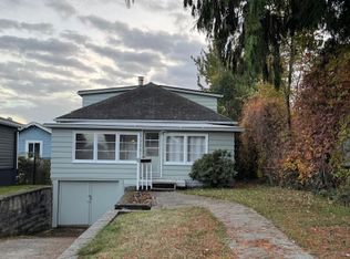 1209 8th St, Bremerton, WA 98337