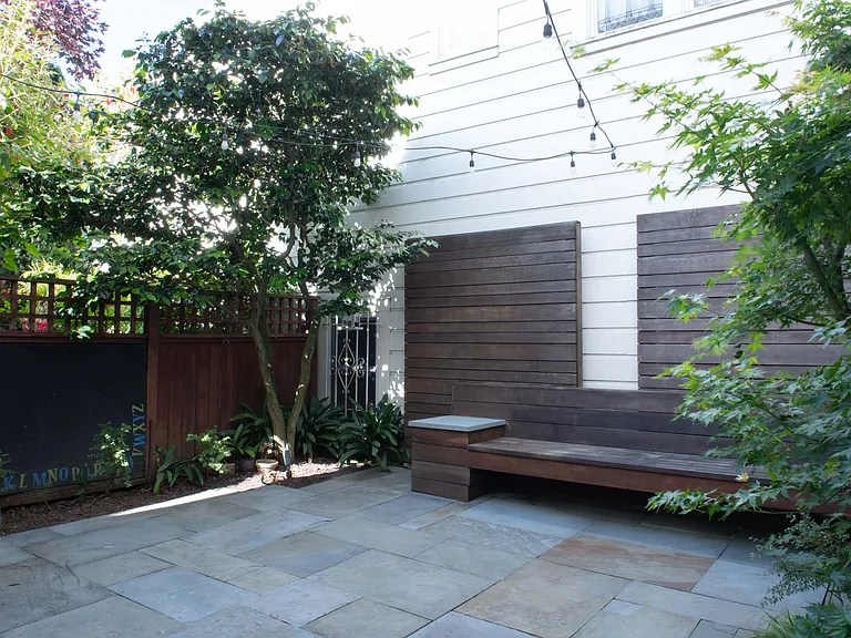 1045 Sanchez St — Photo 27