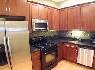 241 W 3rd St #1, South Boston, MA 02127