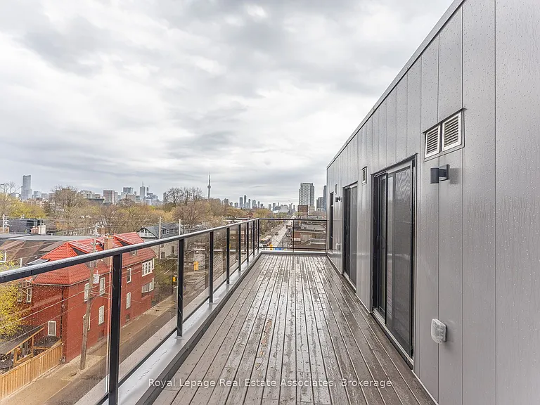1000 Bathurst St #401 — Photo 33