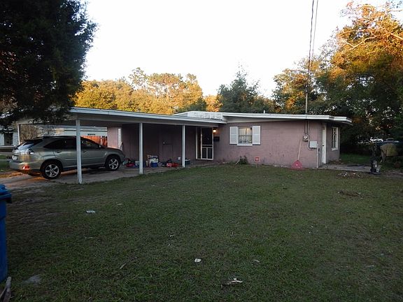 2nd image of 10889 Regency Dr