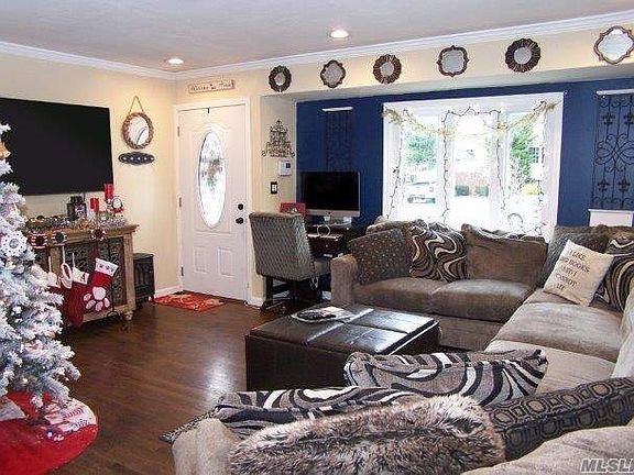 3rd image of 2911 Gull Ave