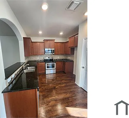 3217 Jackal Dr — Photo 9
