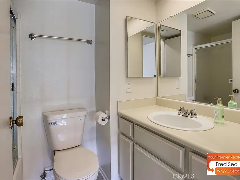 11350 Foothill Blvd — Photo 13